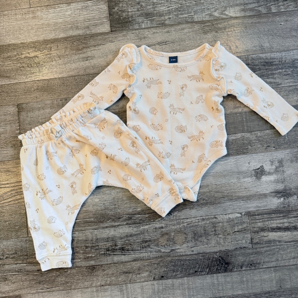 Baby girl lounge set